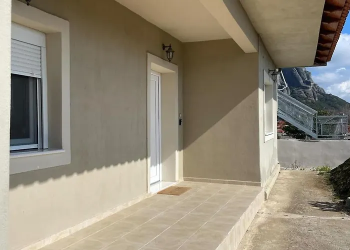 Rock In The Yard Kalambaka